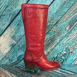 Elegant Red Leather Heeled Boots